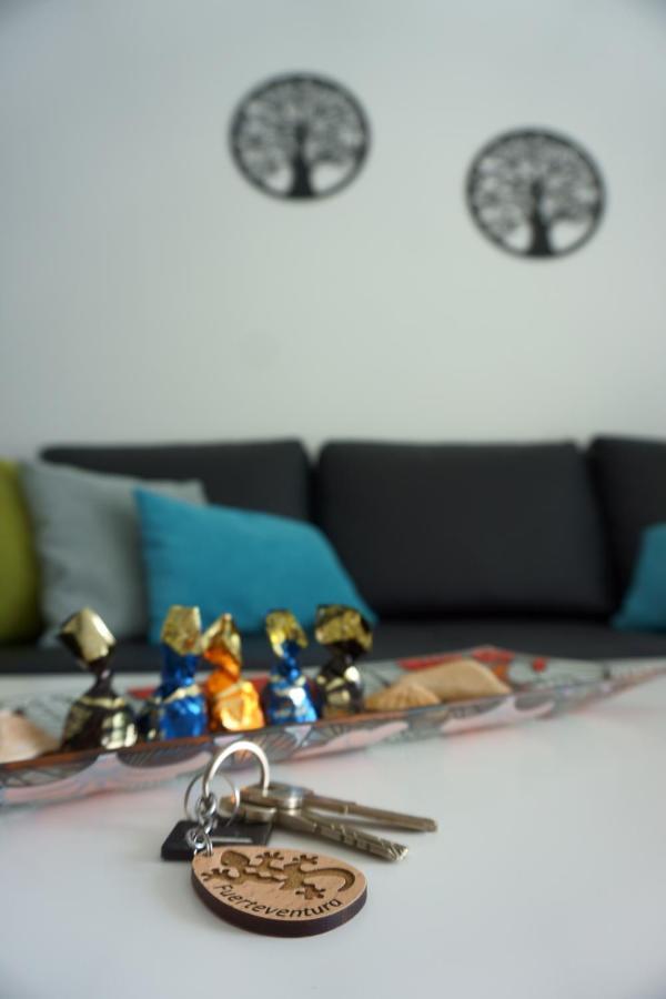 Blue Ocean Corralejo: Sunny Terrace, Pool, Wifi Apartment Exterior photo